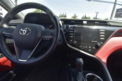 2020 Toyota Camry XSE   - Photo 11 - Midway City, CA 92655
