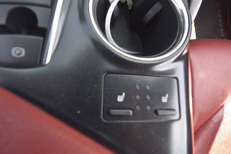 2020 Toyota Camry XSE   - Photo 19 - Midway City, CA 92655