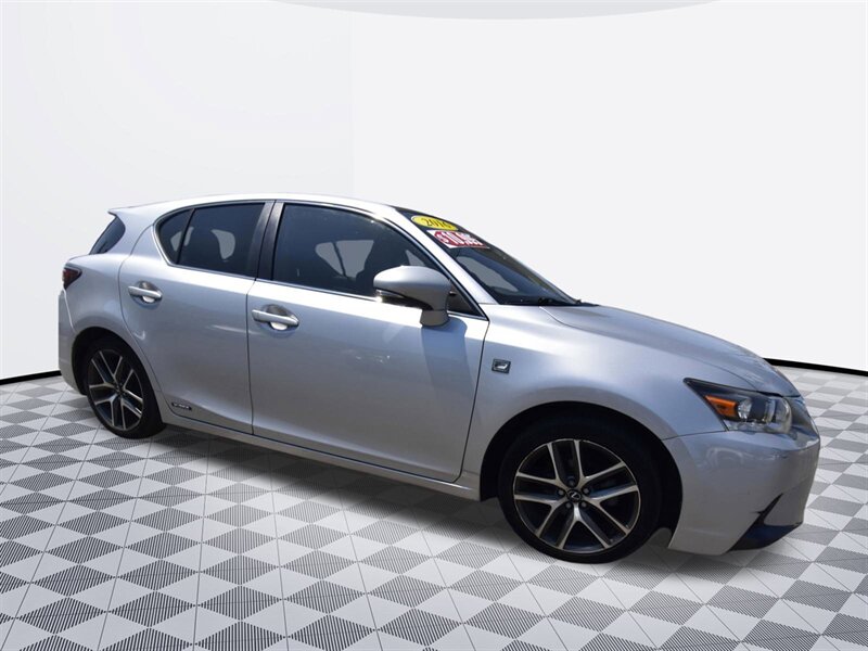 2016 Lexus CT 200h Hybrid   - Photo 5 - Midway City, CA 92655