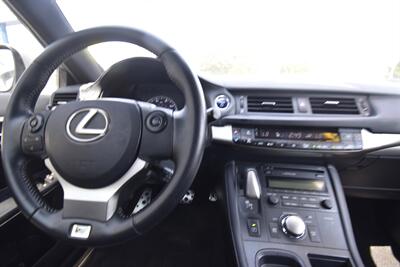 2016 Lexus CT 200h Hybrid   - Photo 12 - Midway City, CA 92655
