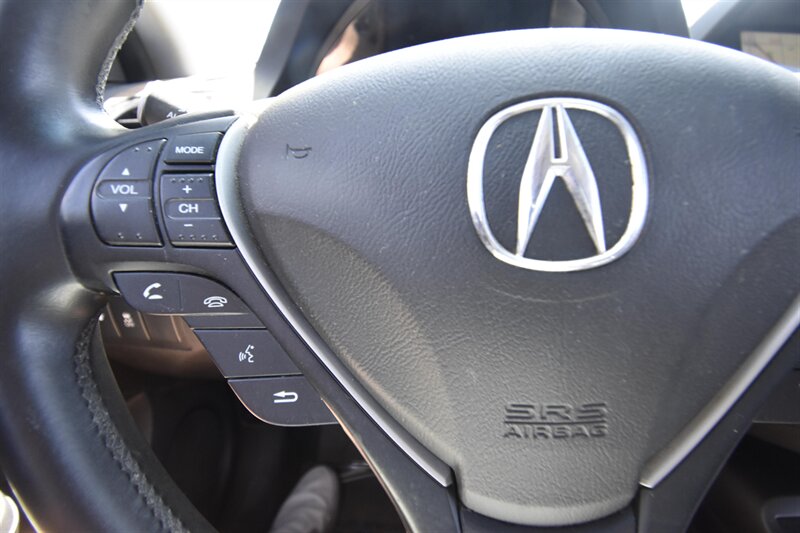 2015 Acura RDX Tech Pkg   - Photo 16 - Midway City, CA 92655
