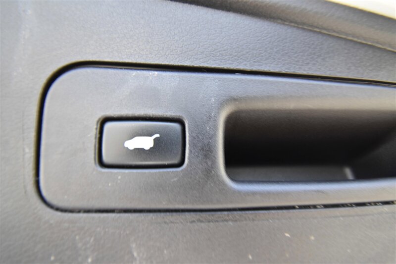 2019 Acura MDX w/Technology/A-Spec Pkg   - Photo 25 - Midway City, CA 92655