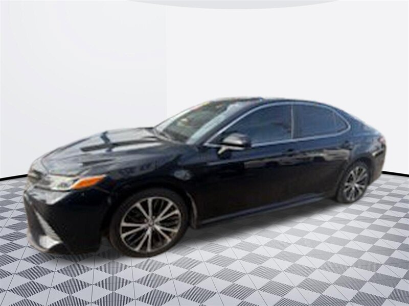 2019 Toyota Camry SE - Photo 12 - Midway City, CA 92655