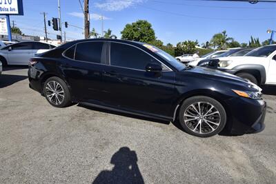 2019 Toyota Camry SE - Photo 26 - Midway City, CA 92655