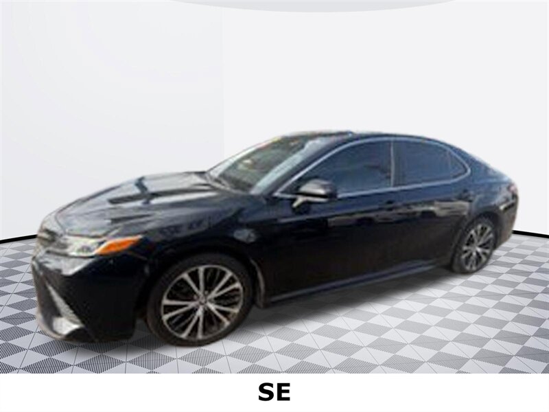 2019 Toyota Camry SE - Photo 7 - Midway City, CA 92655