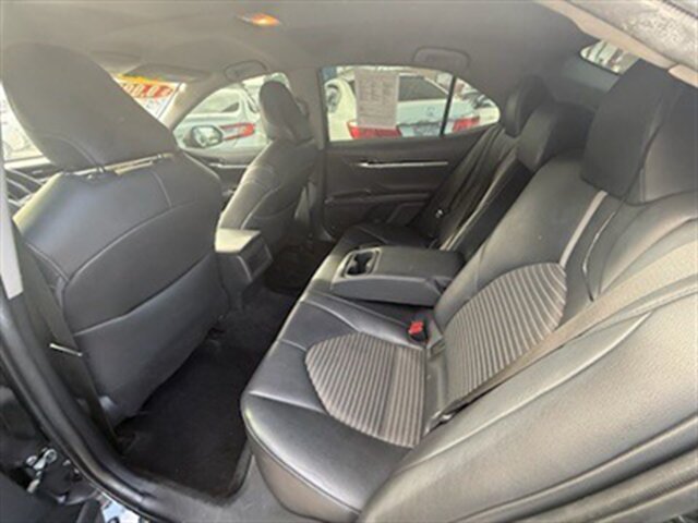 2019 Toyota Camry SE - Photo 18 - Midway City, CA 92655
