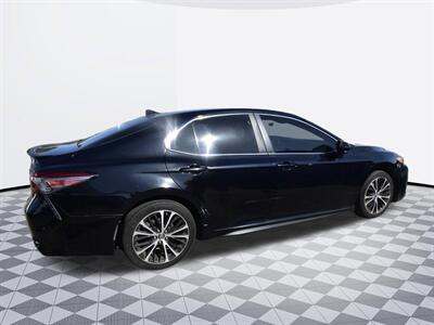 2019 Toyota Camry SE - Photo 4 - Midway City, CA 92655