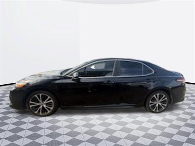 2019 Toyota Camry SE - Photo 11 - Midway City, CA 92655