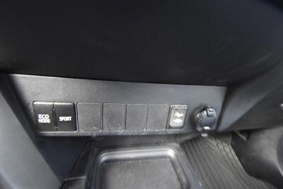 2017 Toyota RAV4 XLE   - Photo 10 - Midway City, CA 92655