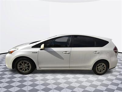 2013 Toyota Prius v Three   - Photo 3 - Midway City, CA 92655