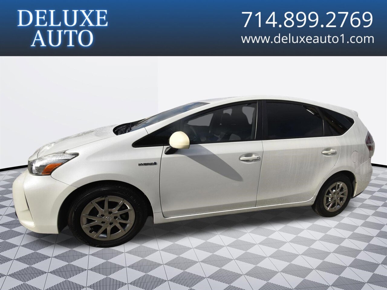2013 Toyota Prius v Three