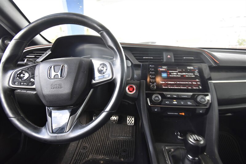 2020 Honda Civic Sport Touring   - Photo 9 - Midway City, CA 92655