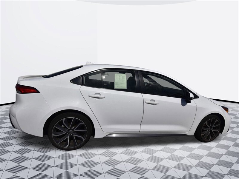 2021 Toyota Corolla SE   - Photo 4 - Midway City, CA 92655