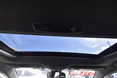 2021 Toyota Corolla SE   - Photo 16 - Midway City, CA 92655