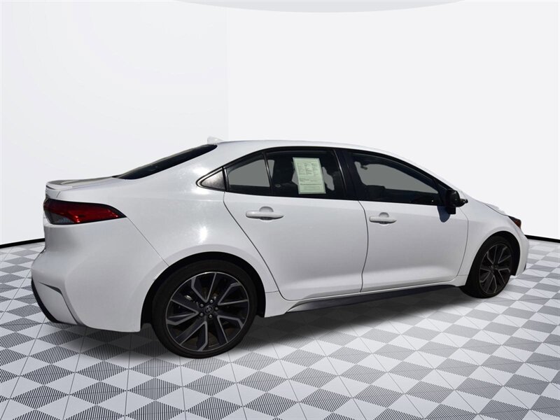 2021 Toyota Corolla SE   - Photo 3 - Midway City, CA 92655