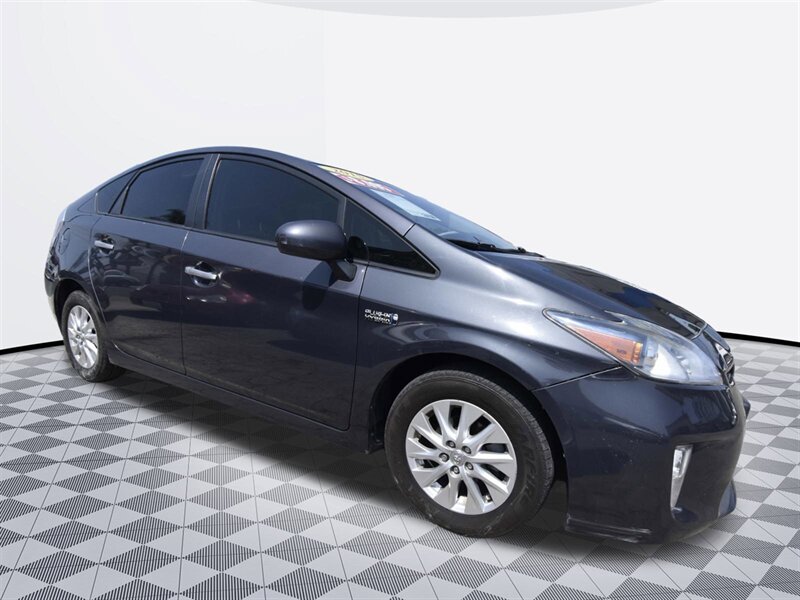 2015 Toyota Prius One   - Photo 4 - Midway City, CA 92655