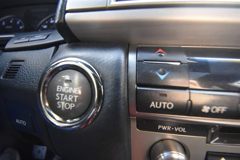 2015 Lexus LS 460 Crafted Line   - Photo 17 - Midway City, CA 92655