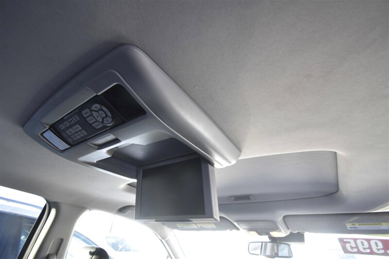 2017 Honda Pilot Touring   - Photo 14 - Midway City, CA 92655