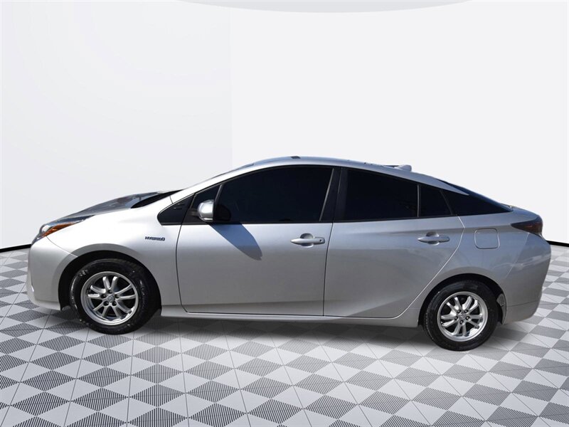 2018 Toyota Prius Two   - Photo 3 - Midway City, CA 92655
