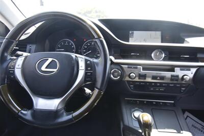 2014 Lexus ES 350 NAVIGATION*PANOROMA ROOF   - Photo 8 - Midway City, CA 92655