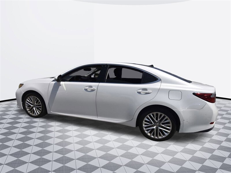 2014 Lexus ES 350 NAVIGATION*PANOROMA ROOF   - Photo 5 - Midway City, CA 92655