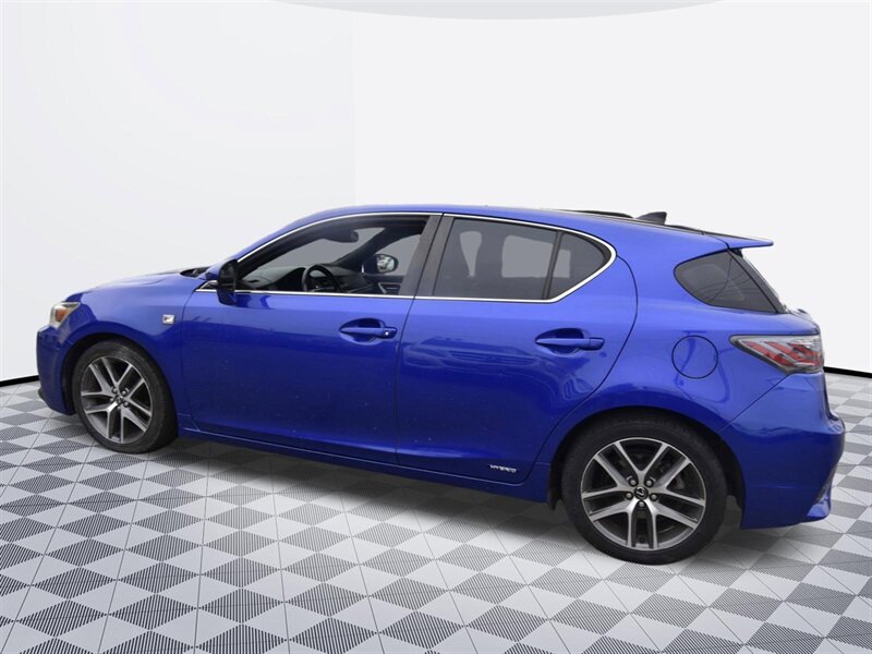 2016 Lexus CT 200h Hybrid   - Photo 3 - Midway City, CA 92655