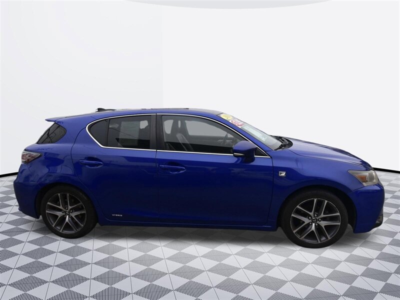 2016 Lexus CT 200h Hybrid   - Photo 5 - Midway City, CA 92655