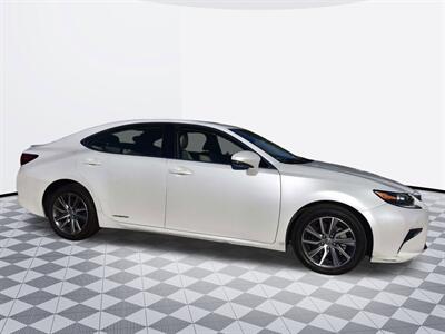 2017 Lexus ES 300h ES 300h   - Photo 4 - Midway City, CA 92655