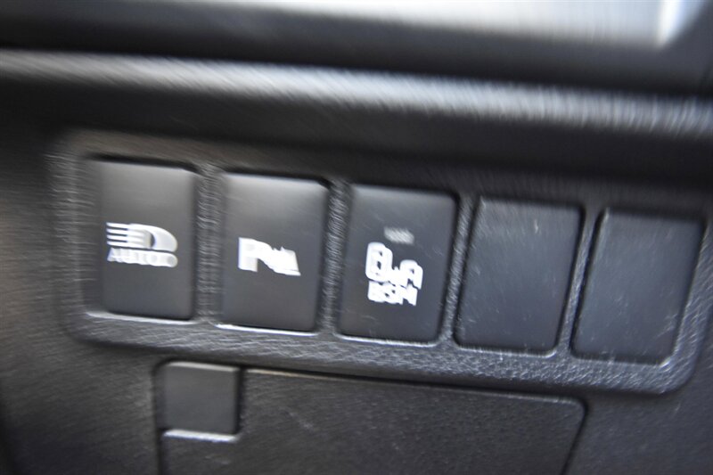 2017 Lexus ES 300h ES 300h   - Photo 11 - Midway City, CA 92655