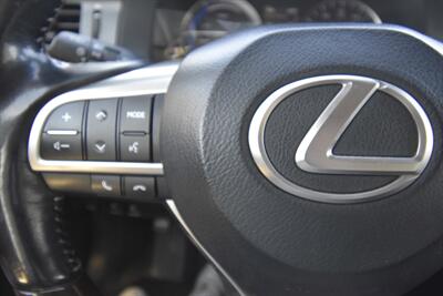 2017 Lexus ES 300h ES 300h   - Photo 9 - Midway City, CA 92655