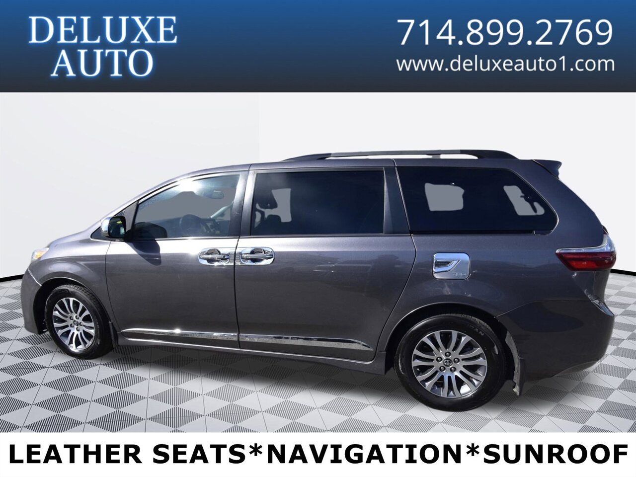 2018 Toyota Sienna XLE