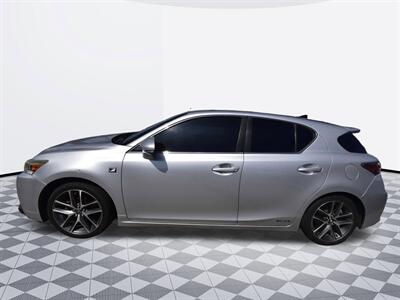 2016 Lexus CT 200h Hybrid   - Photo 3 - Midway City, CA 92655