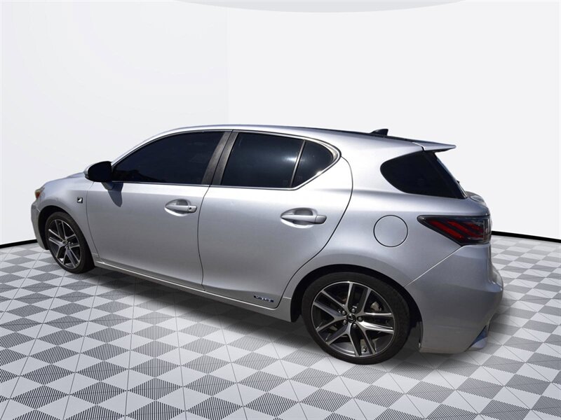 2016 Lexus CT 200h Hybrid   - Photo 2 - Midway City, CA 92655