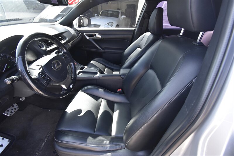 2016 Lexus CT 200h Hybrid   - Photo 9 - Midway City, CA 92655