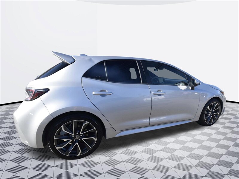 2019 Toyota Corolla Hatchback SE   - Photo 6 - Midway City, CA 92655