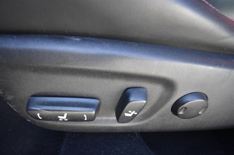 2016 Lexus CT 200h Hybrid   - Photo 13 - Midway City, CA 92655