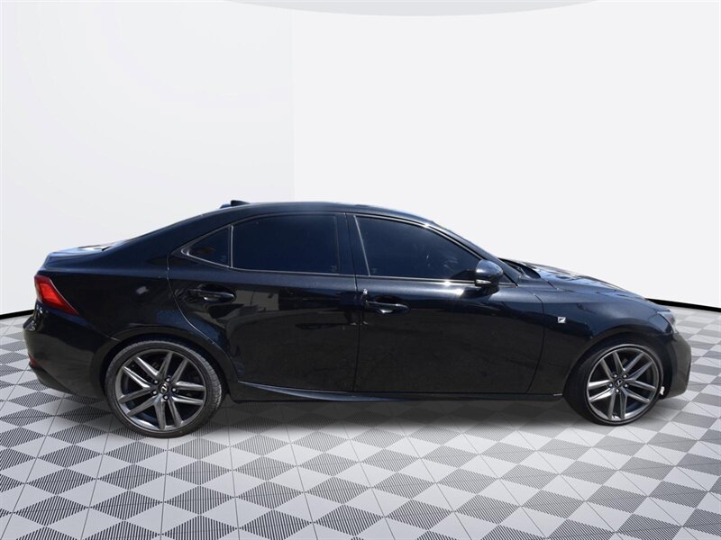 2018 Lexus IS 300 F SPORT   - Photo 7 - Midway City, CA 92655