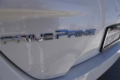 2017 Toyota Prius Prime Premium   - Photo 10 - Midway City, CA 92655