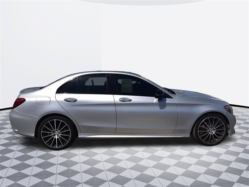 2016 Mercedes-Benz C 300 4MATIC   - Photo 5 - Midway City, CA 92655