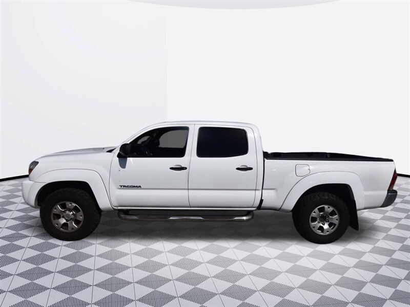 2006 Toyota Tacoma PreRunner - Photo 6 - Midway City, CA 92655
