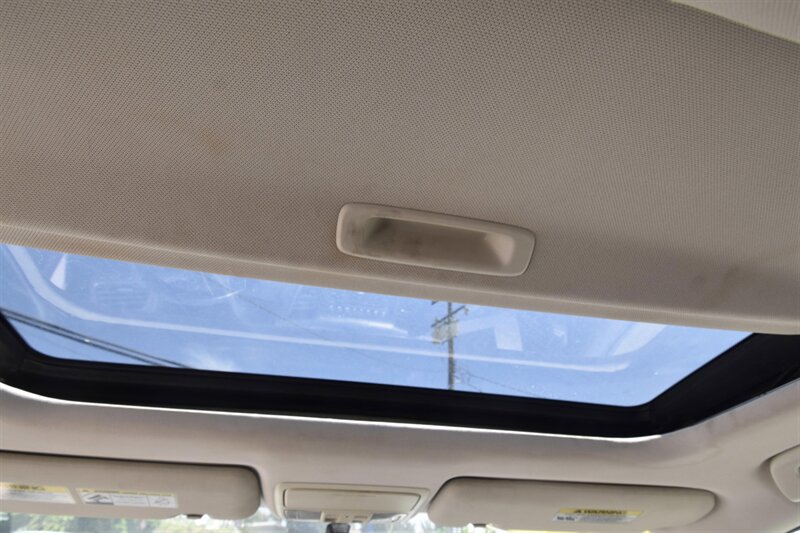 2012 Honda CR-V EX-L   - Photo 10 - Midway City, CA 92655