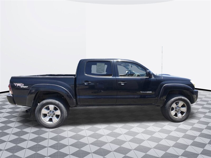 2009 Toyota Tacoma PreRunner   - Photo 5 - Midway City, CA 92655