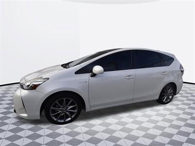 2012 Toyota Prius v Five - Photo 2 - Midway City, CA 92655