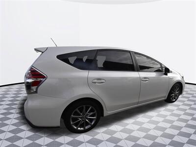 2012 Toyota Prius v Five - Photo 4 - Midway City, CA 92655