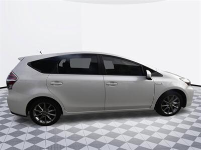 2012 Toyota Prius v Five - Photo 5 - Midway City, CA 92655