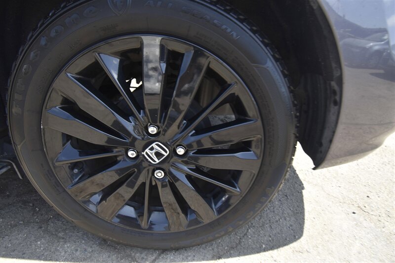 2018 Honda Fit Sport   - Photo 13 - Midway City, CA 92655