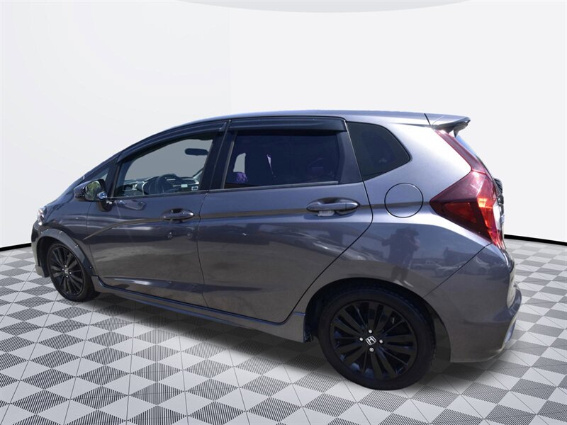 2018 Honda Fit Sport   - Photo 6 - Midway City, CA 92655