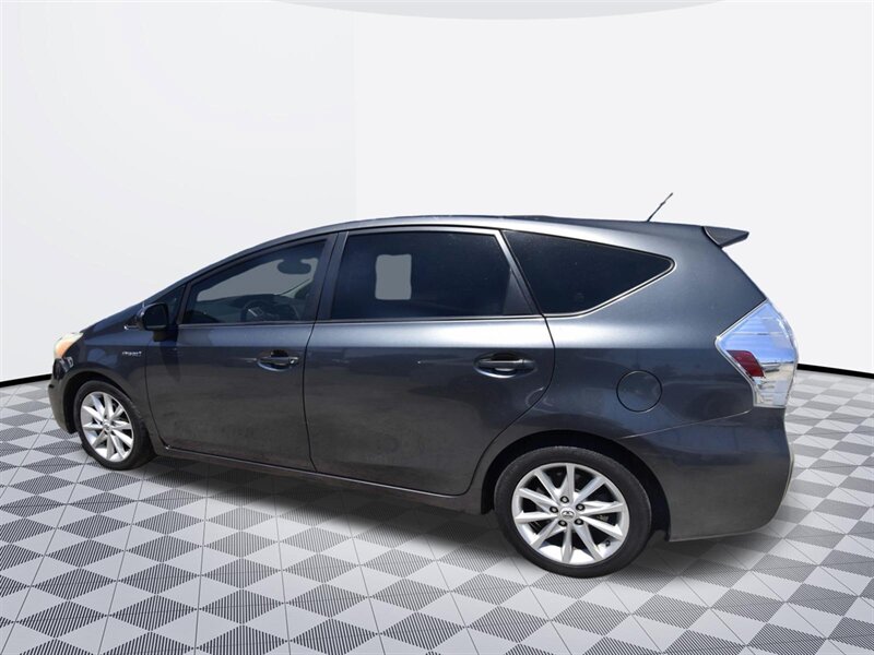 2012 Toyota Prius v Two   - Photo 6 - Midway City, CA 92655