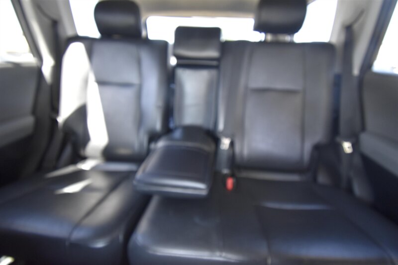 2012 Toyota 4Runner SR5   - Photo 9 - Midway City, CA 92655