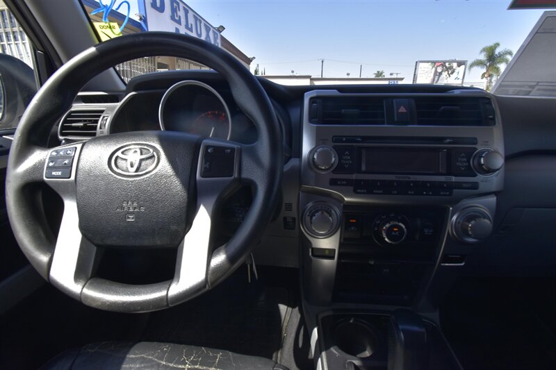 2012 Toyota 4Runner SR5   - Photo 8 - Midway City, CA 92655